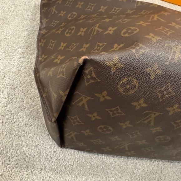 Louis Vuitton Monogram All-In MM Tote - Picture 12 of 14